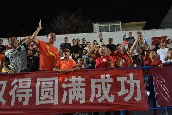 皇冠体育网址全城跃动体育盛宴点亮山海之城烟台市2025年重点赛事震撼发布(图5)